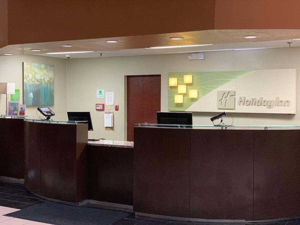 Clarion Hotel & Suites Conference Center Memphis Airport Экстерьер фото