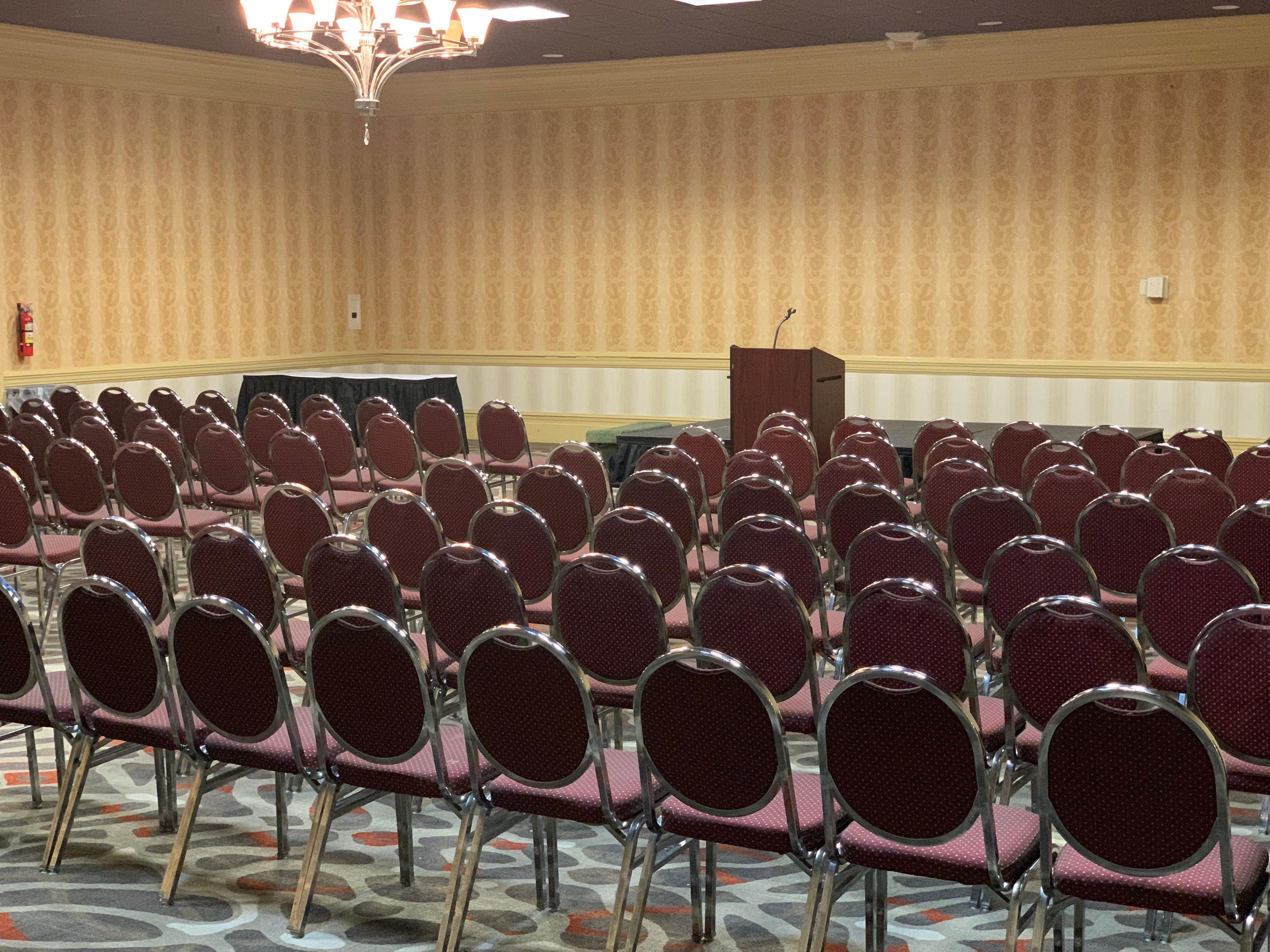 Clarion Hotel & Suites Conference Center Memphis Airport Экстерьер фото