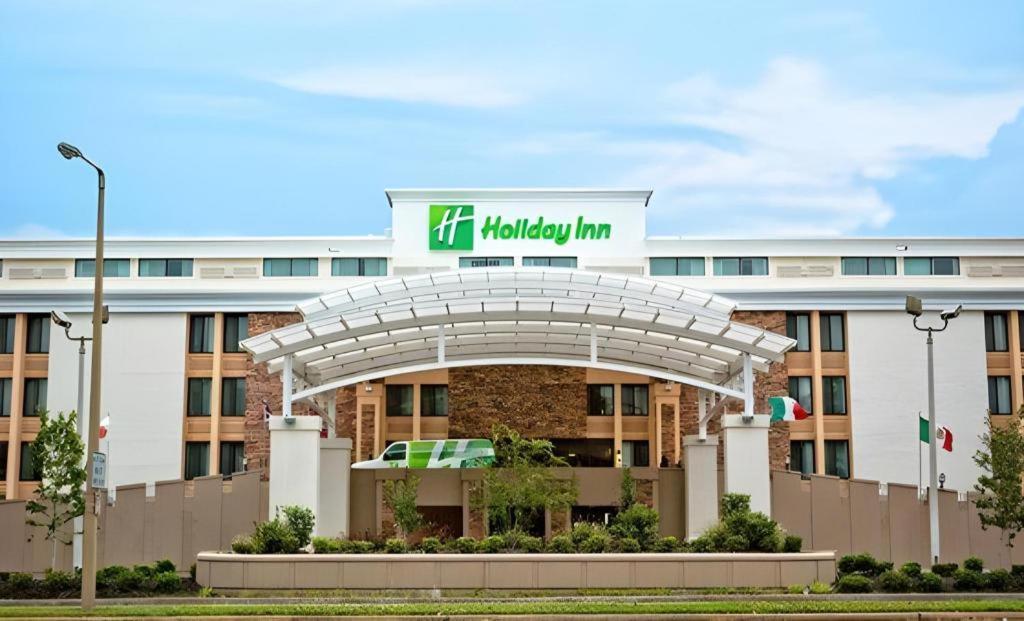 Clarion Hotel & Suites Conference Center Memphis Airport Экстерьер фото