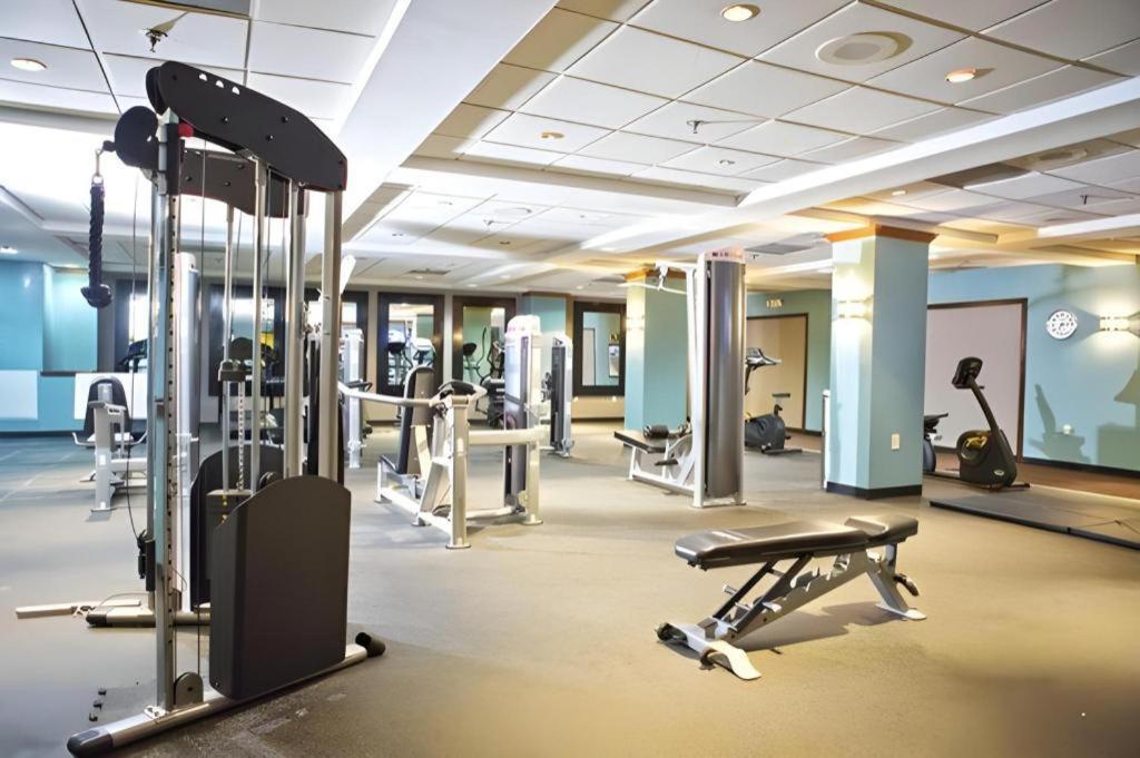 Clarion Hotel & Suites Conference Center Memphis Airport Экстерьер фото
