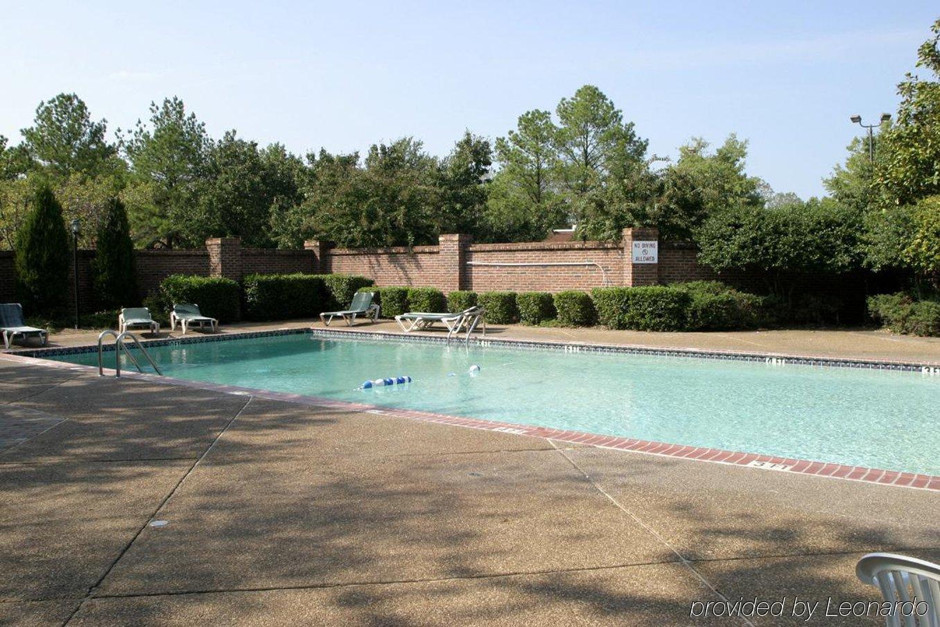 Clarion Hotel & Suites Conference Center Memphis Airport Экстерьер фото