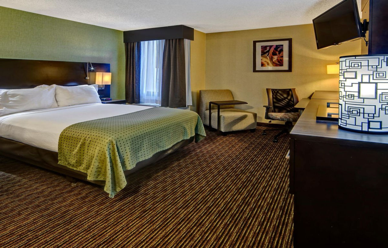 Clarion Hotel & Suites Conference Center Memphis Airport Экстерьер фото